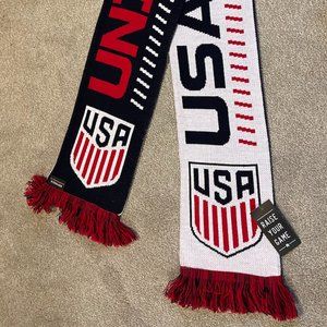 2022 FIFA World Cup Knit Scarf USA Original Tag Soccer Collectible